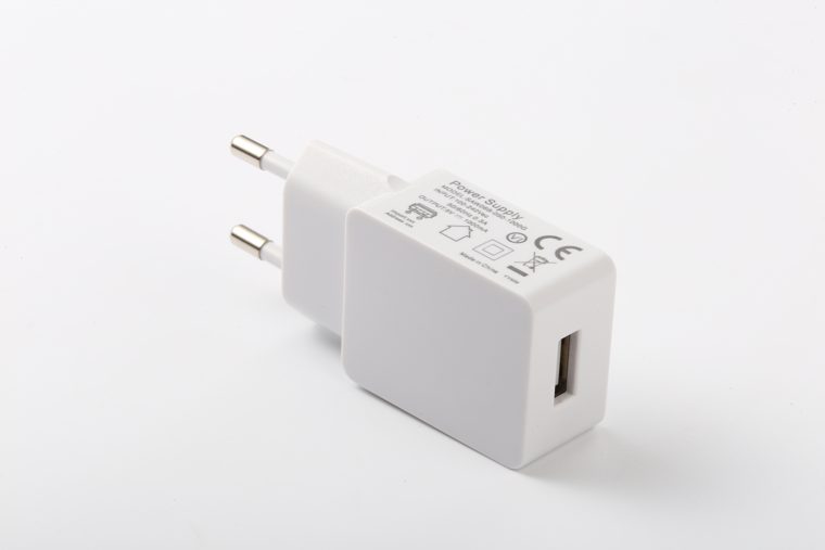 USB and USB-PD switch-mode charger